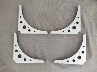 Soportes escudra para estanterías.  Decorativos.8€