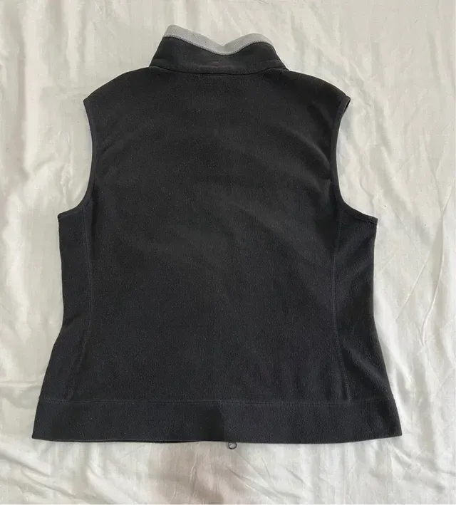 Chaleco polar Nike ACG Therma FIT gris