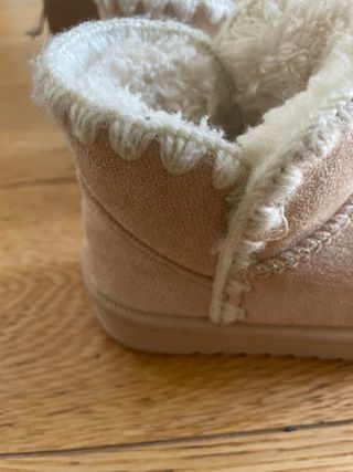 Stivaletti bambina beige con pelliccia