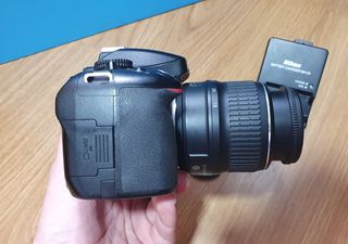 Cámara Nikon D5100 + Accesorios