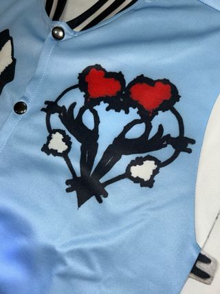 Camiseta Azul y Blanca