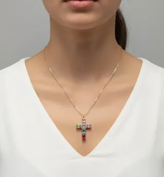 Collana con pendente a croce arcobaleno