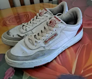 Zapatillas Reebok Clásicas Blancas rojas