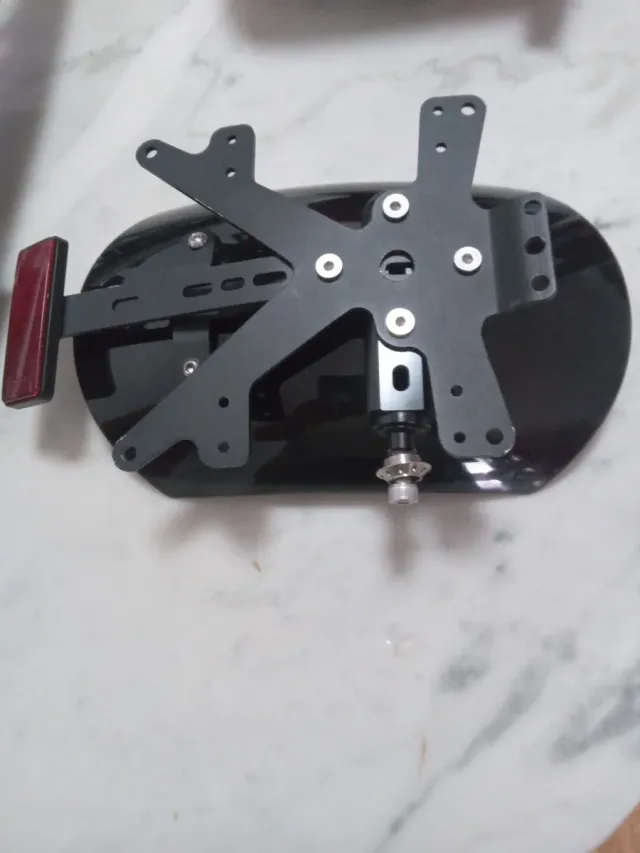 Guardabarros BMW Nine T