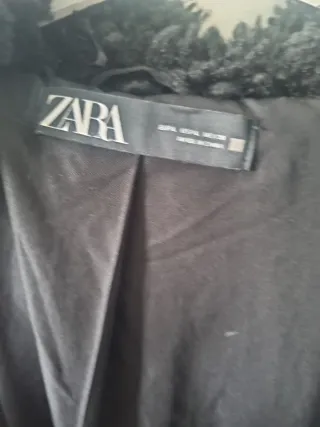 Chaquetón de pelo negro