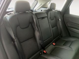 Volvo XC60 B4 R Design 2WD