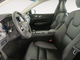 Volvo XC60 B4 R Design 2WD