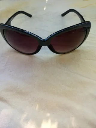 Occhiali da sole Just Cavalli con Custodia