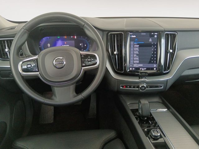 Volvo XC60 B4 R Design 2WD