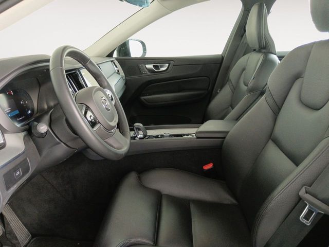 Volvo XC60 B4 R Design 2WD