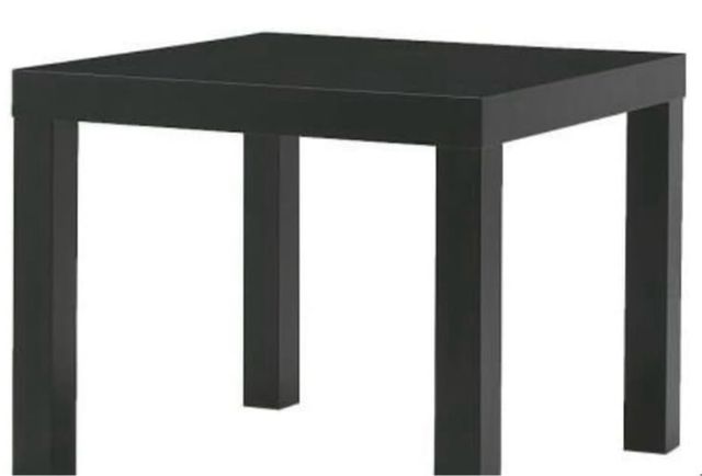 Mesa auxiliar moderna Ikea negra