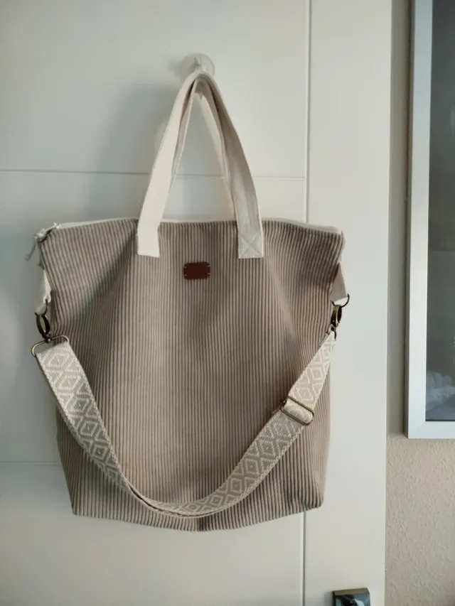 Bolso  tote de pana beige