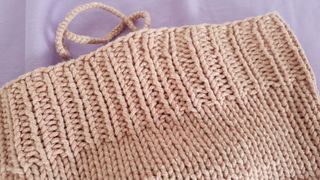 2 Tops boho chic rosa y verde