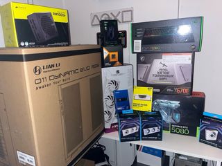 PC gaming Tope de Gama RTX 5080/ r7 7800x3d 32 gb