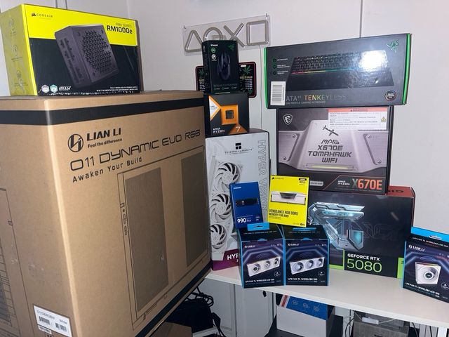 PC gaming Tope de Gama RTX 5080/ r7 7800x3d 32 gb