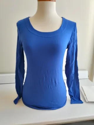 Camiseta modal manga larga escote redondo