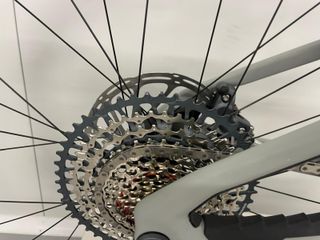 MONDRAKER DUNE RR T.M EXPO BICI ELECTRICA CARBONO