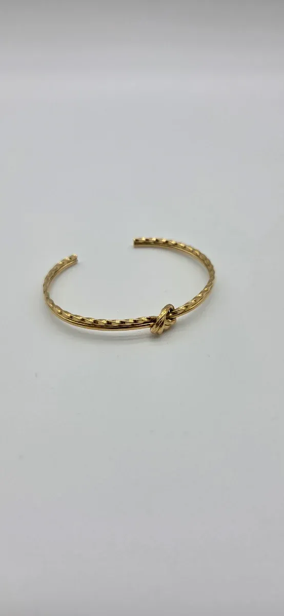 Pulsera Acero Quirúrgico Nudo Dorado