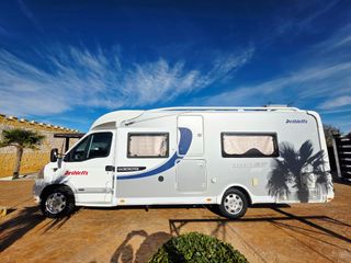 RENAULT - DETHLEFFS GLOBETROTTER - Aire/Toldo/Pla