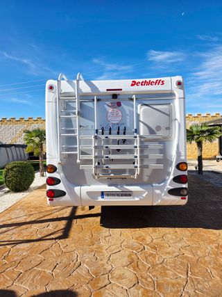 RENAULT - DETHLEFFS GLOBETROTTER - Aire/Toldo/Pla