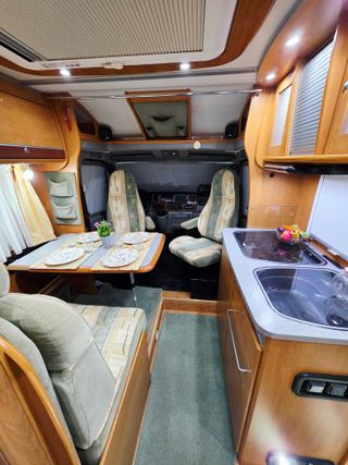 RENAULT - DETHLEFFS GLOBETROTTER - Aire/Toldo/Pla