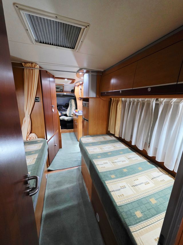 RENAULT - DETHLEFFS GLOBETROTTER - Aire/Toldo/Pla