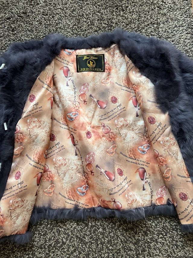 Chaqueta pelo sintético gris