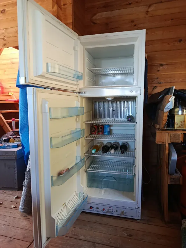 NEVERA DE BUTANO MARCA BUTSIR ELEGANCE