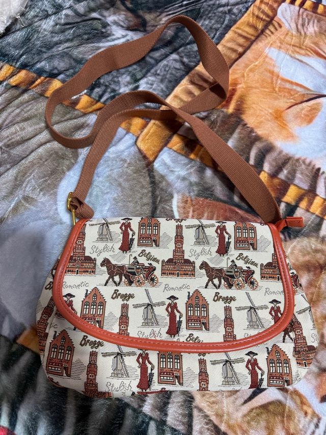 Bolso de hombro con estampado de Bélgica