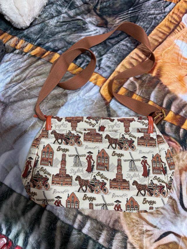 Bolso de hombro con estampado de Bélgica