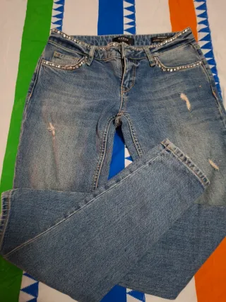 Pantalones Guess Azules con Detalles Plateados