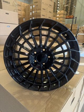 JUEGO LLANTAS 18 PULGADAS 5X112 MERCEDES