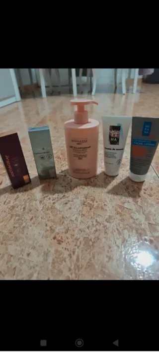 Lote cosmética: Crema, Loción y Protector Solar