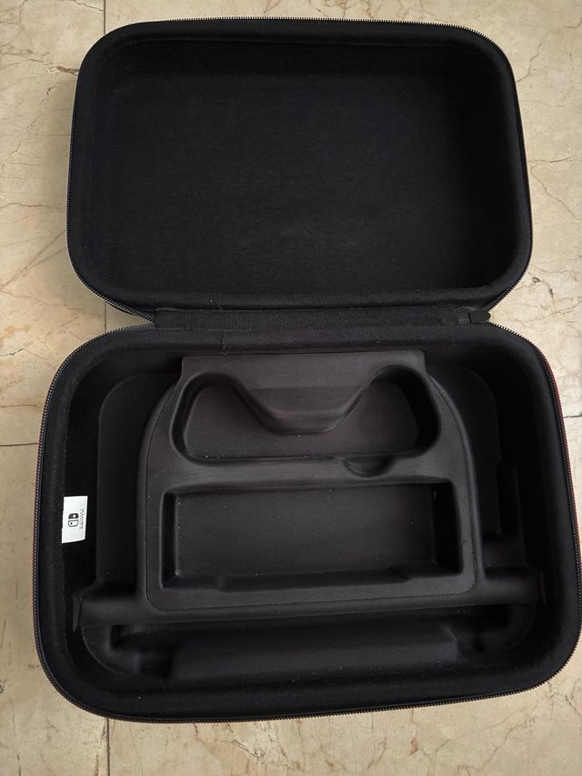 Valigetta di trasporto Nintendo Switch RDS