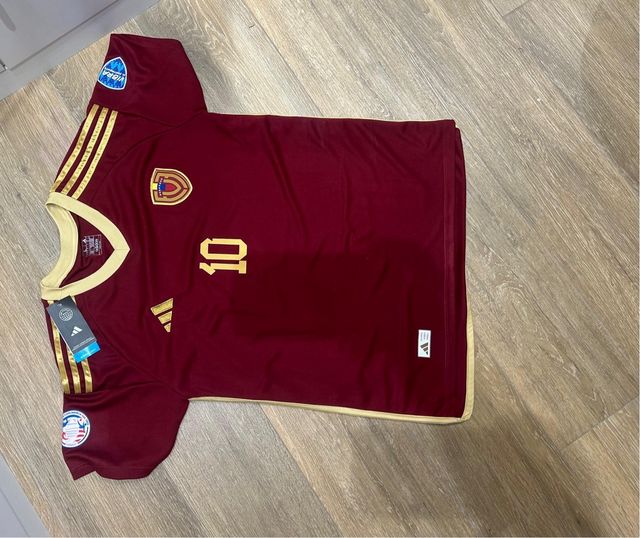 Camiseta Vinotinto Adidas Talla L