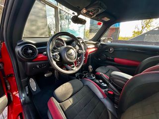 MINI JCW 231cv Auto