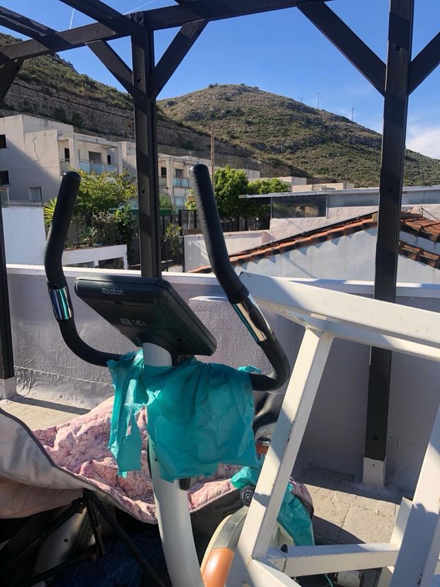 Bicicleta Eliptica y presbanca para pectoral