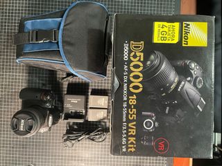Nikon D5000 Kit 18-55mm VR + Accesorios