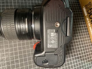 Nikon D5000 Kit 18-55mm VR + Accesorios