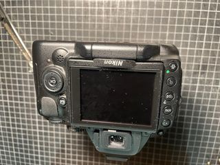 Nikon D5000 Kit 18-55mm VR + Accesorios