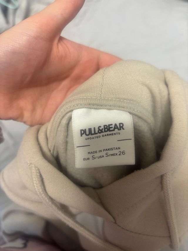 Sudadera corta beige