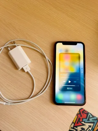 iPhone XR 64GB Rosso 87% Batteria