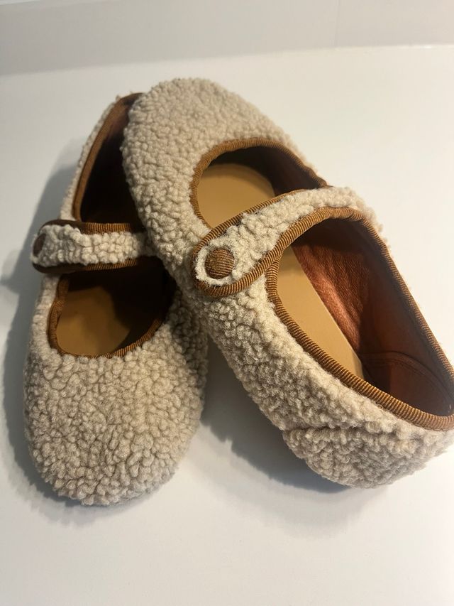 Zapatos borreguito piel talla 31