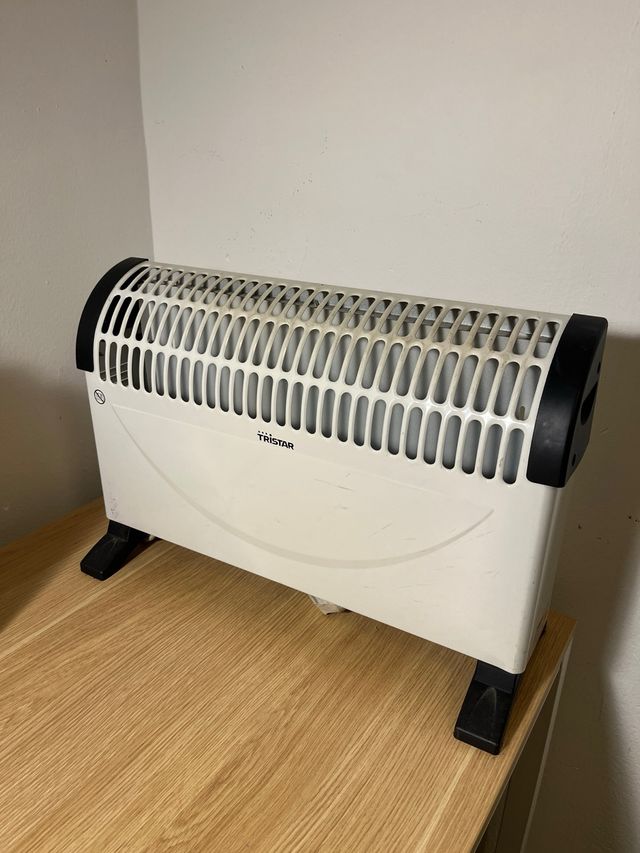 Calentador Tristar Blanco y Negro