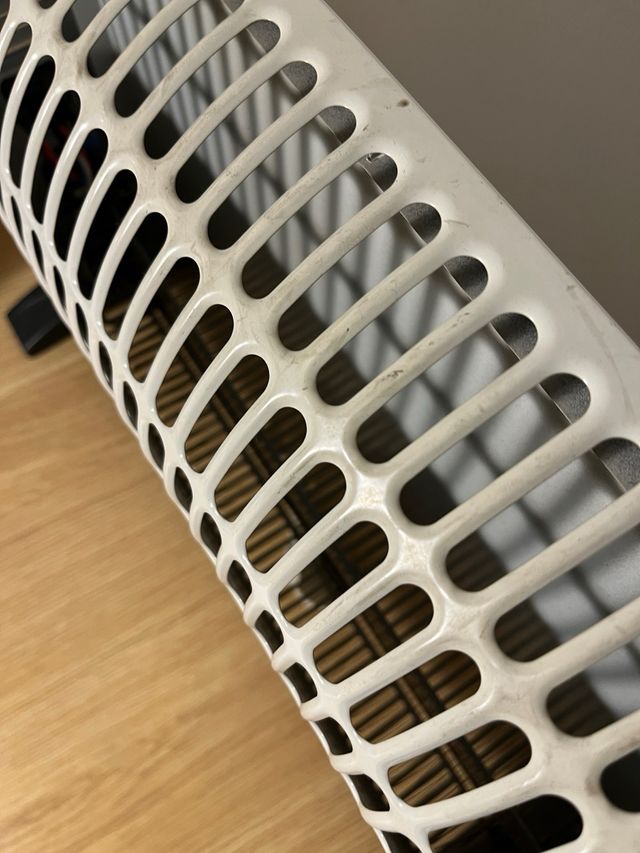 Calentador Tristar Blanco y Negro