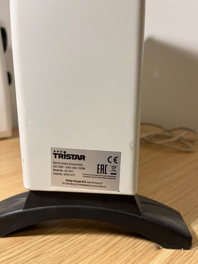 Calentador Tristar Blanco y Negro