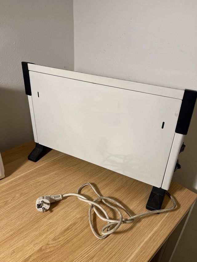 Calentador Tristar Blanco y Negro