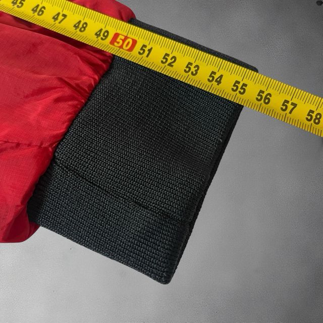 Chaqueta Nike Vintage Clásica Roja y Negra