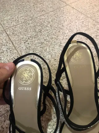 Décolleté Guess donna