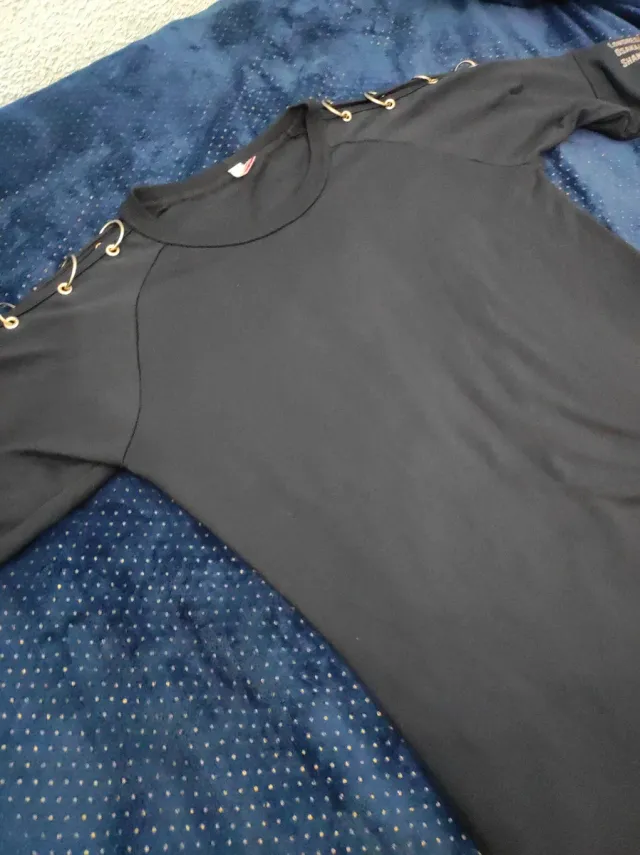Vestido azúl oscuro con detalles metálicos XL.